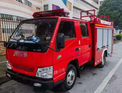 江鈴藍(lán)牌水罐消防車(chē)_江特牌JDF5043GXFSG10/J6型水罐消防車(chē) 江鈴藍(lán)牌水罐消防車(chē)_江特牌JDF5043GXFSG10/J6型水罐消防車(chē)